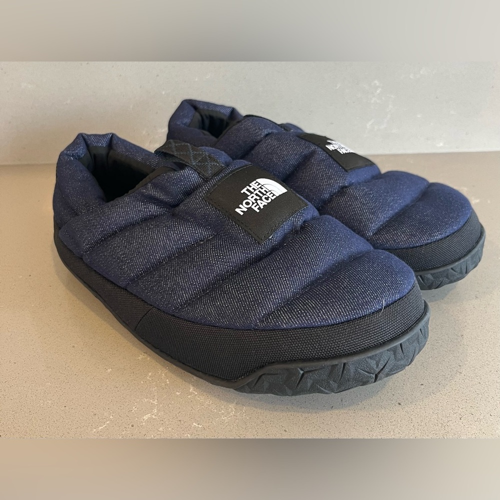 NEW The North Face Men's Nuptse Mule Slippers Shoes Dark Denim TNF Black Size 10 - Picture 2 of 13